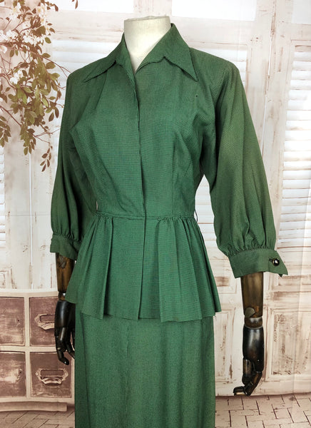 Original 1940s 40s Vintage Green Check Peplum Summer Suit By Pat Hartly