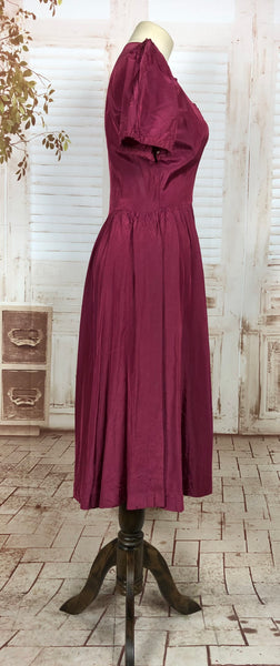Fabulous Original 1930s Vintage Burgundy Taffeta Dress With Puff Sleeves And Stunning Neckline