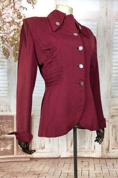 LAYAWAY PAYMENT 1 OF 2 - RESERVED FOR LILIAN - Super Rare Original 1950s 50s Vintage Deep Red Lilli Ann Blazer With Dagger Collar