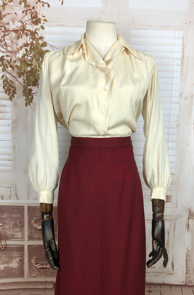 Original 1940s 40s Vintage Silk Cream Blouse With Bishop Sleeves