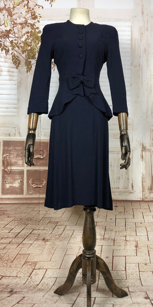 LAYAWAY PAYMENT 2 OF 4 - RESERVED FOR SARA - Super Cute Original 1940s 40s Vintage Navy Blue Crepe Suit With Bow Detail