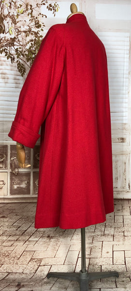 Stunning Original 1940s Vintage Lipstick Red Textured Swing Coat