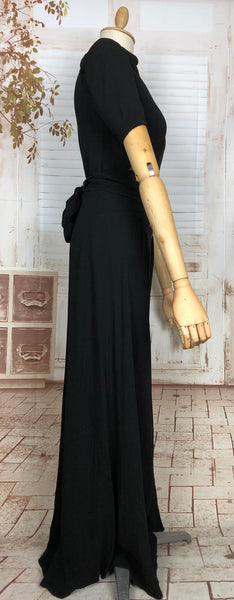 Super Rare Original 1930s Vintage Black Puff Sleeve Old Hollywood Evening Gown With Red And Gold Lamé Appliqué Embroidery By Stamp Taylor