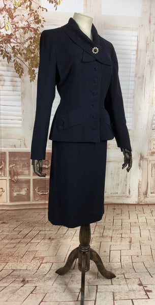 Original 1950s 50s Vintage Navy Blue Suit With Arrow Details and Amazing Collar By Buddy Bates