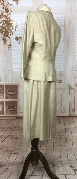 RESERVED FOR SENDI - PLEASE DO NOT PURCHASE - Original 1940s 40s Vintage Cream Slubbed Linen Summer Suit By Neusteters