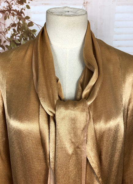 Incredible Original 1920s 20s Art Deco Gold Satin Flapper Coat
