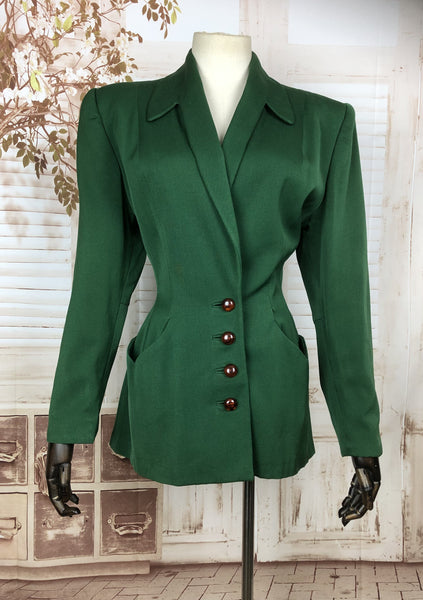 Stunning Original Vintage 1940s 40s Kelly Green Blazer With Fabulous Pocket Details