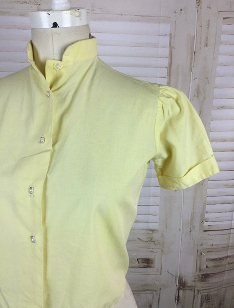 Original 1930s Vintage Yellow Blouse With Puff Sleeves And Glass Buttons