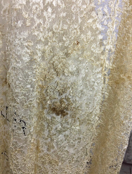 Original 1930s Ivory Lace Vintage Shawl