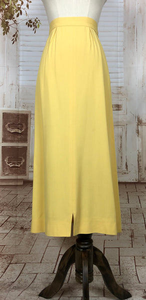 Stunning Original Late 1940s 40s Vintage Pastel Yellow Summer Suit By The Kirklander