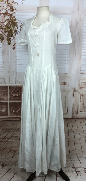 Fabulous Original Vintage 1940s 40s White Spotted Lawn Cotton Maxi Dress