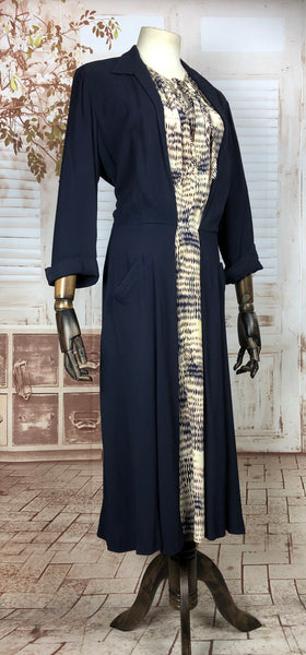 Original 1940s 40s Vintage Navy Blue Dress With Beautiful Printed Centre Panel By Young Viewpoint