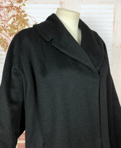 LAYAWAY PAYMENT 2 OF 3 - RESERVED FOR SAIRA - Fabulous Late 1920s 20s / Early 1930s 30s Volup Black Vintage Coat With Pleated Back