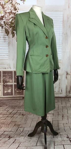Original 1940s 40s Vintage Spring Green Wool Gabardine Gab Skirt Suit By Lyonne