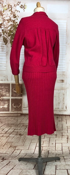 Wonderful Original Late 1940s Vintage Fuchsia Pink Knit Sweater Set