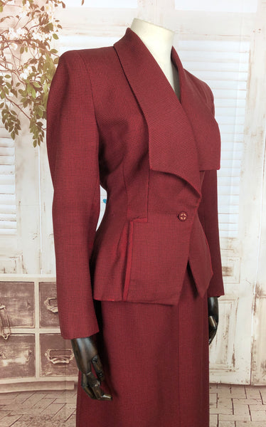 Original 1940s 40s Vintage Brick Red Check Skirt Suit With Huge Collar